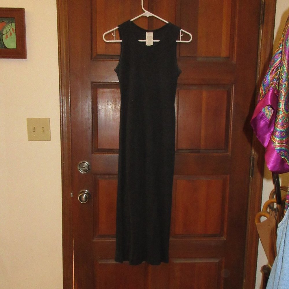 Sleeveless Charcoal Knit Maxi Dress 5/6